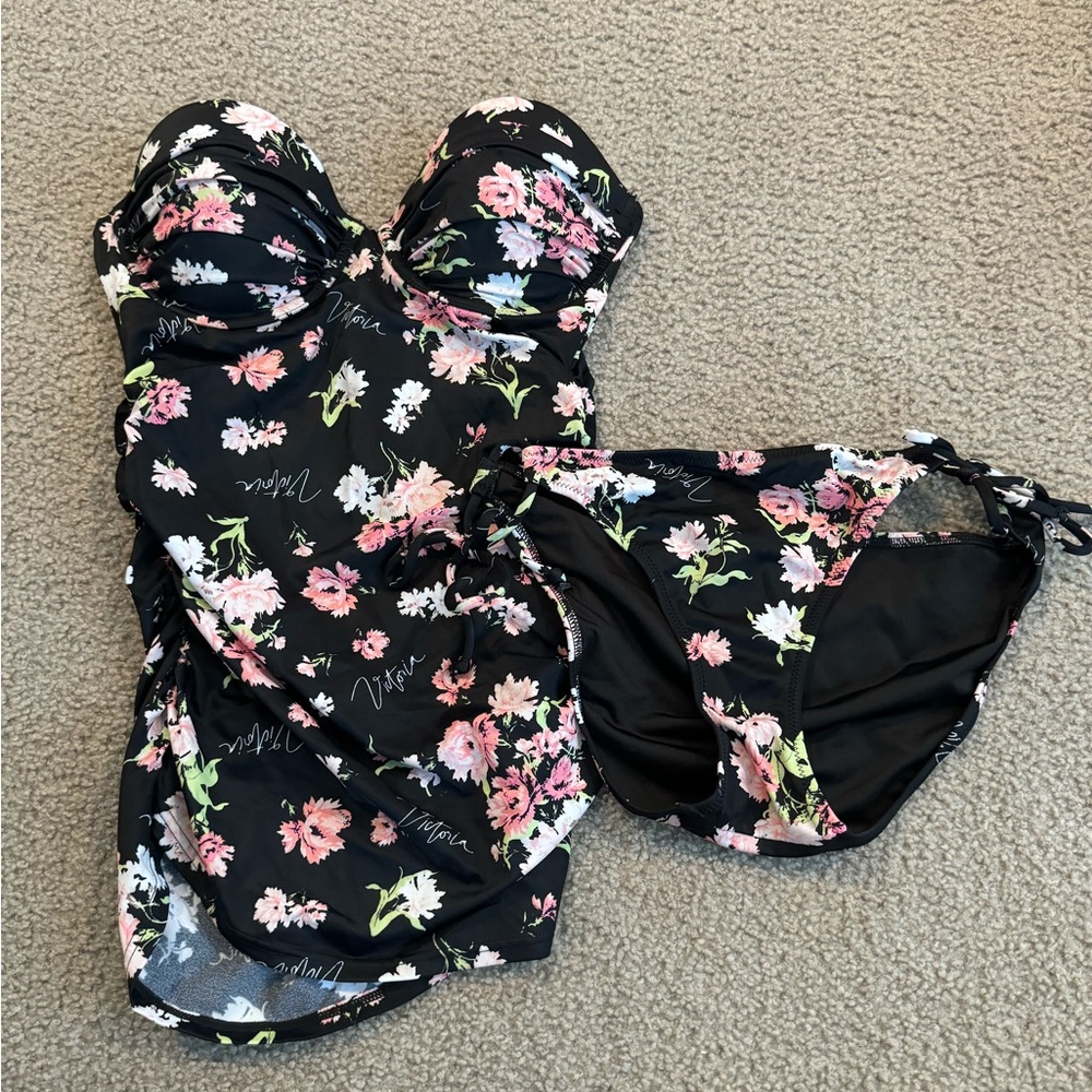 Victoria’s Secret Los Palmas Push Up Tankini Set Black Floral 32C/Small